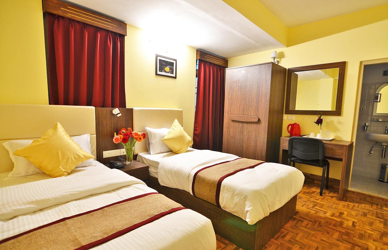 Hotel Powring Gangtok Bagian luar foto